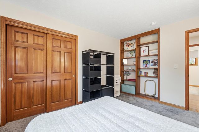 1177 Forest Glen Road, Westerville, OH 43081