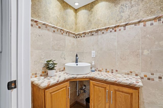1177 Forest Glen Road, Westerville, OH 43081