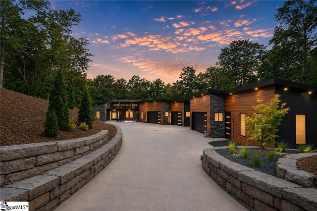 1143 Hawk Harbor Drive, Anderson, SC 29625