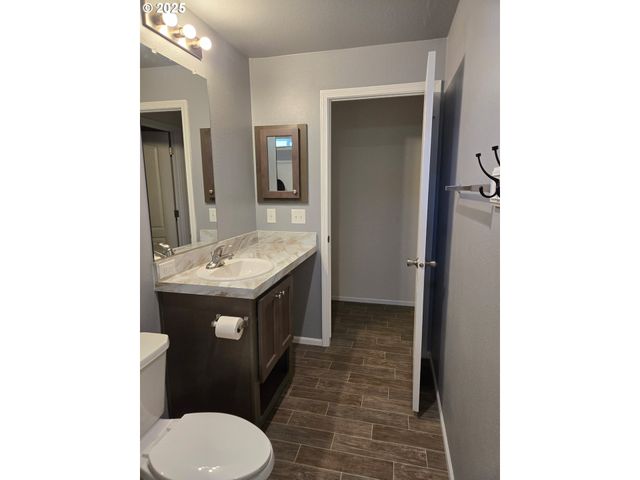 74866 Doan Rd 58, Rainier, OR 97048