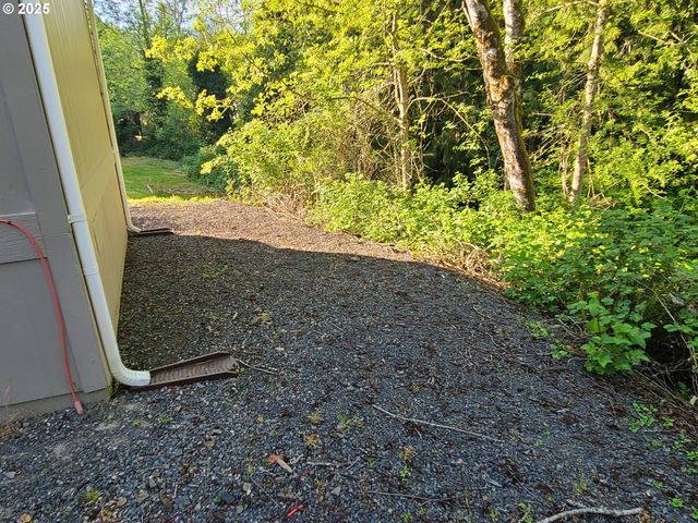 74866 Doan Rd 58, Rainier, OR 97048