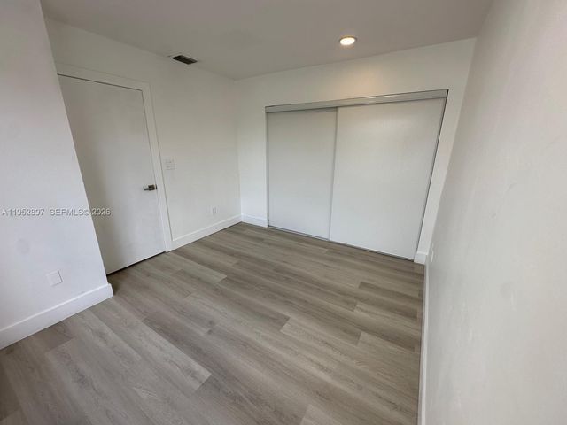 9734 NW 5th Ter 9734, Miami, FL 33172