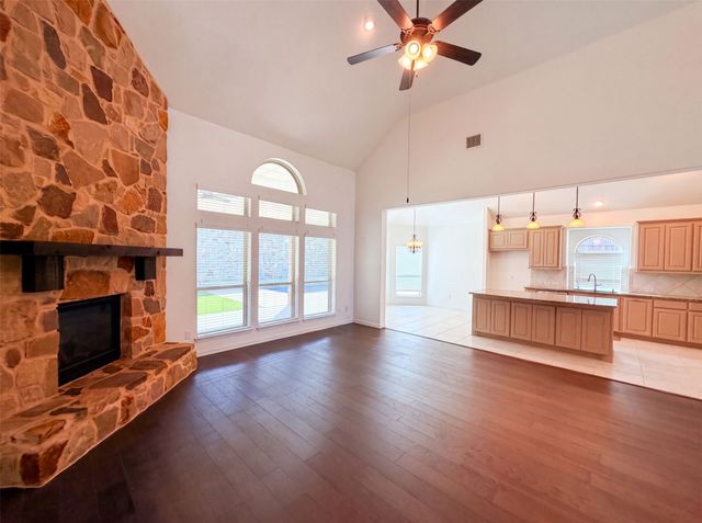 4305 Curlew Lane, Garland, TX 75043