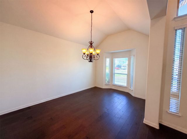 4305 Curlew Lane, Garland, TX 75043