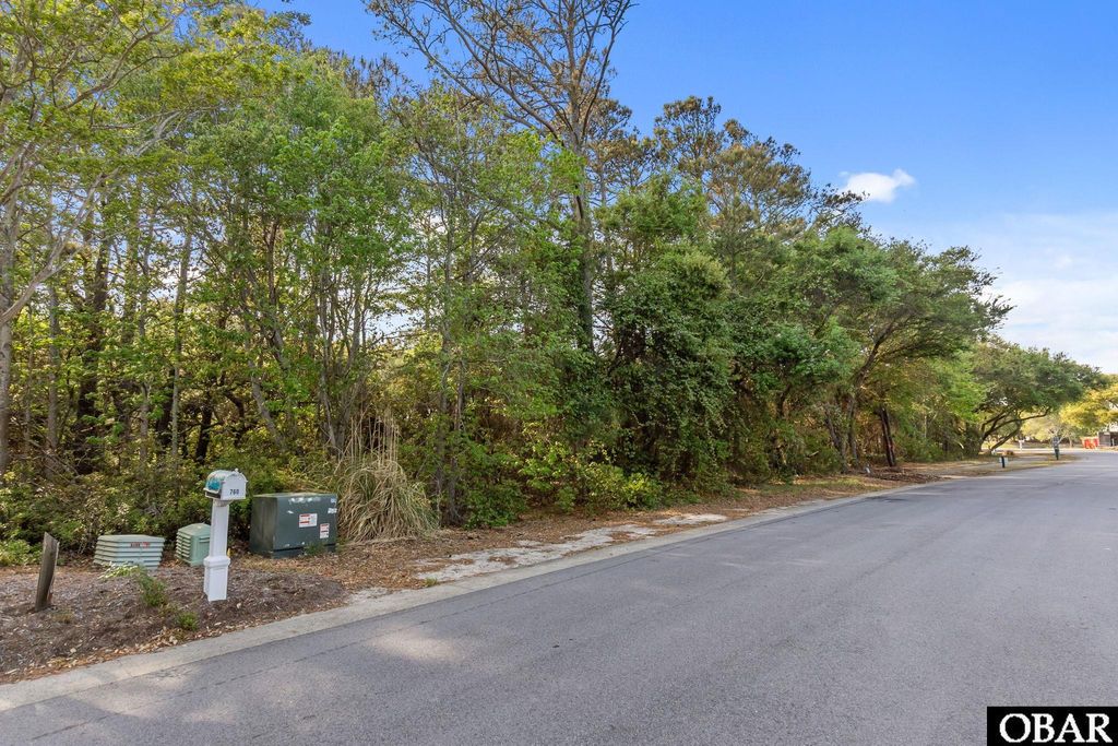 Image 6 of property listing at 762 Hunt Club Drive Lot 316, Corolla, NC 27927