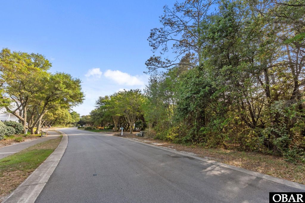 Image 7 of property listing at 762 Hunt Club Drive Lot 316, Corolla, NC 27927