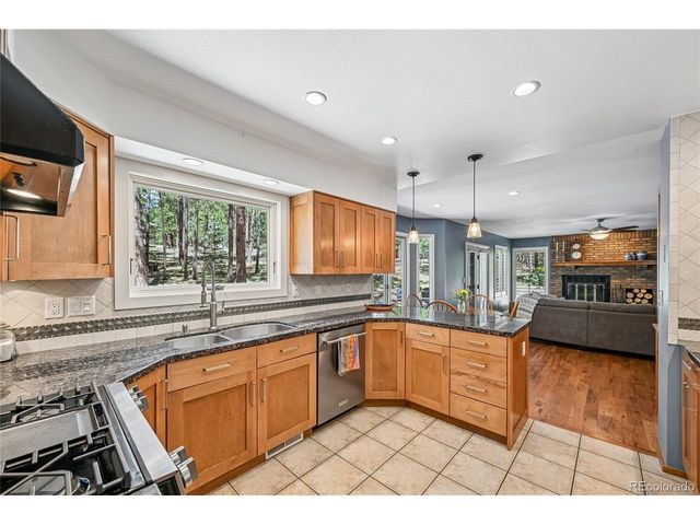 85 S Sherwood Gln, Monument, CO 80132