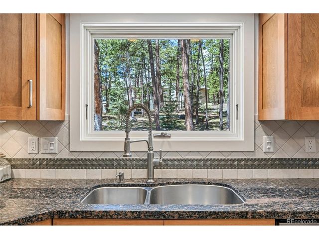 85 S Sherwood Gln, Monument, CO 80132