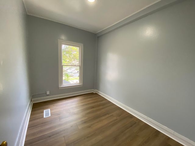 527 W Cedar Street, Kalamazoo City, MI 49007