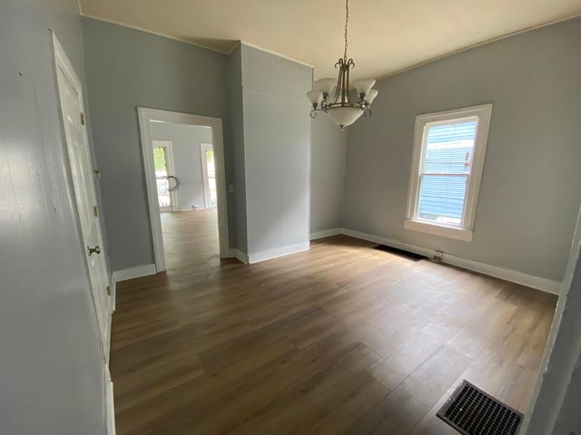 527 W Cedar Street, Kalamazoo City, MI 49007