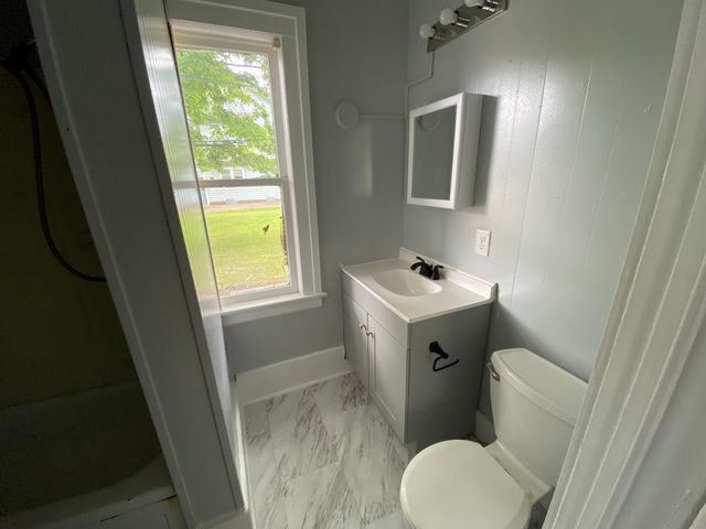 527 W Cedar Street, Kalamazoo City, MI 49007