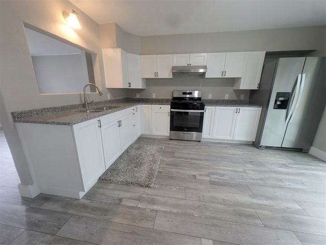 901 S Ash Street, Harrison, AR 72601