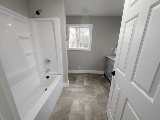 901 S Ash Street, Harrison, AR 72601