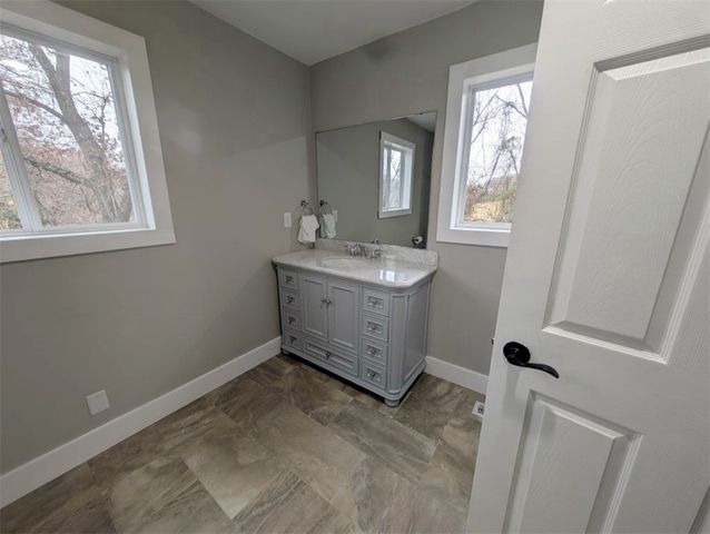 901 S Ash Street, Harrison, AR 72601