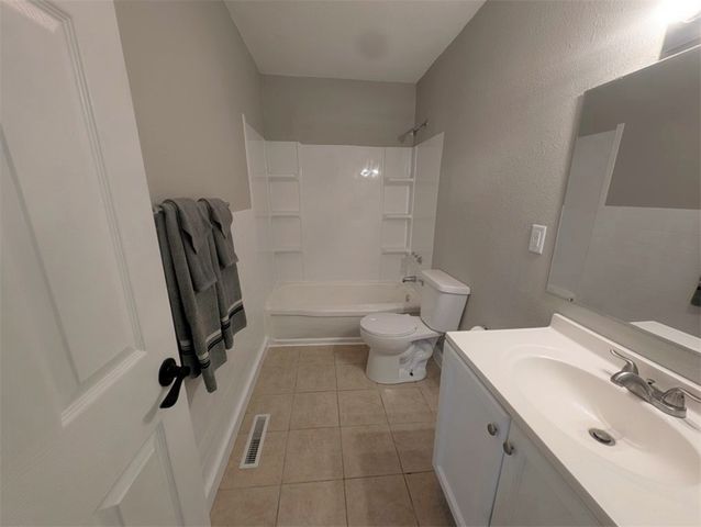 901 S Ash Street, Harrison, AR 72601