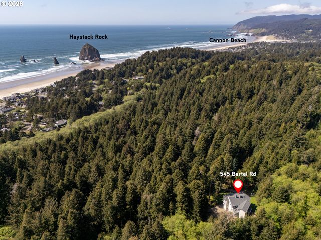 545 Bartel Rd, Cannon Beach, OR 97110
