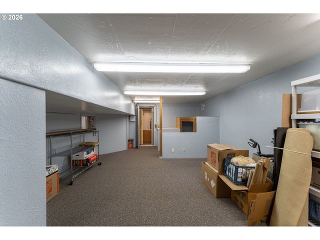 545 Bartel Rd, Cannon Beach, OR 97110