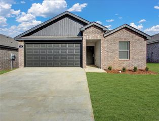 1924 Thelma Street, Springdale, AR 72762