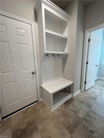 124 Blessing CIR, Suffolk, VA 23434