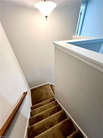 124 Blessing CIR, Suffolk, VA 23434