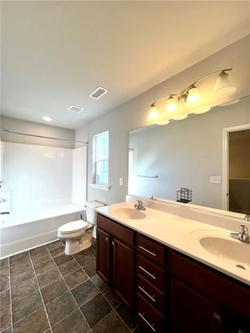 124 Blessing CIR, Suffolk, VA 23434