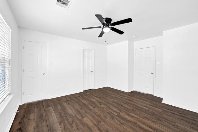 1783 Nichole Woods Drive, Houston, TX 77047