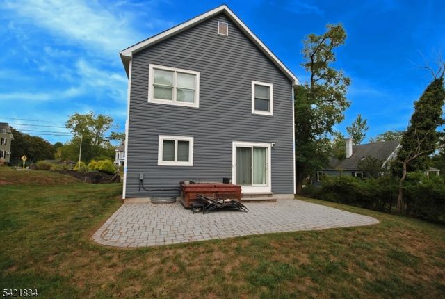 30 Capner St, Flemington Boro, NJ 08822