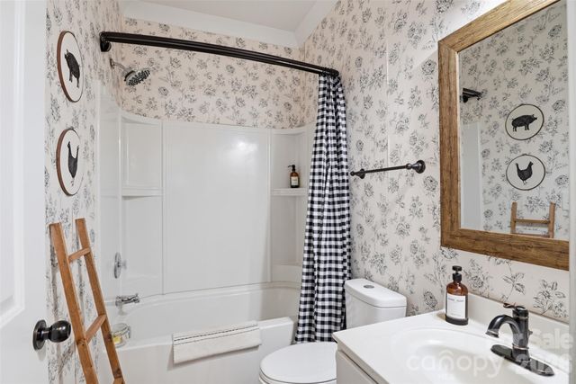 10022 Wrigley Drive, Charlotte, NC 28273