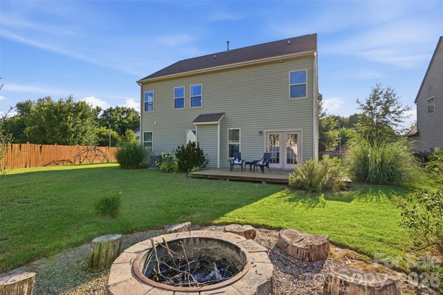 10022 Wrigley Drive, Charlotte, NC 28273