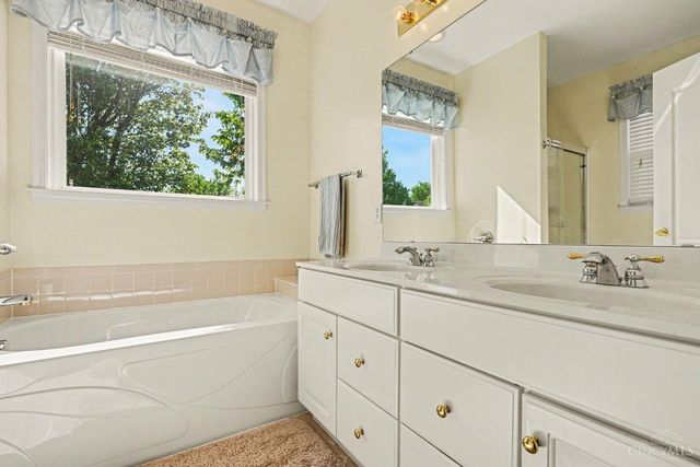 6154 Pondside Drive, Hamilton Twp, OH 45039