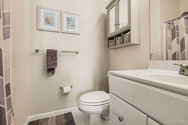6154 Pondside Drive, Hamilton Twp, OH 45039