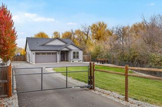 3285 Springbrook Road, Medford, OR 97504