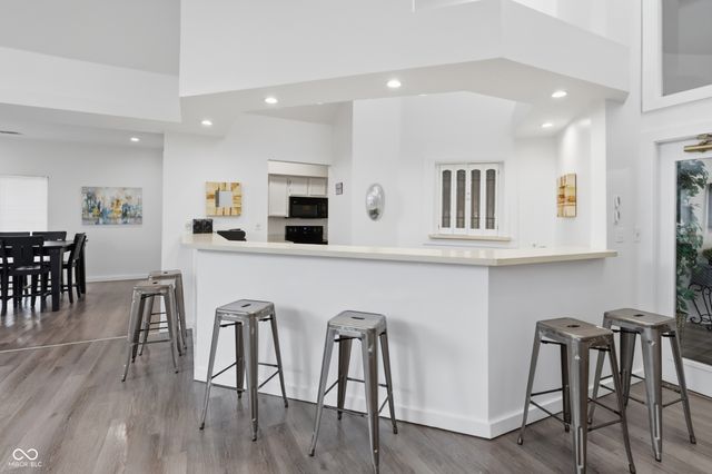 4351 Village Parkway Circle W 12, Indianapolis, IN 46254