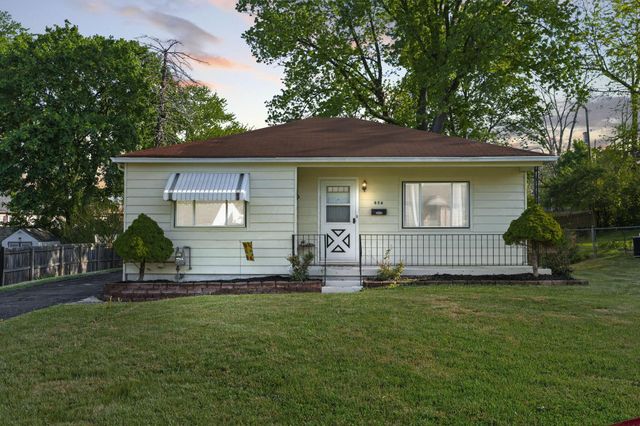 656 Mayhill Road, Springfield, OH 45504