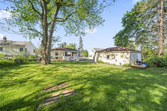656 Mayhill Road, Springfield, OH 45504
