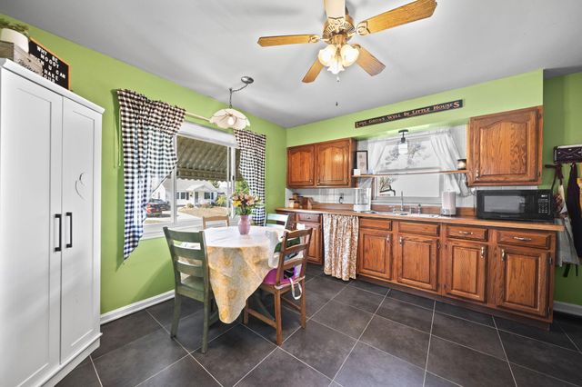 656 Mayhill Road, Springfield, OH 45504