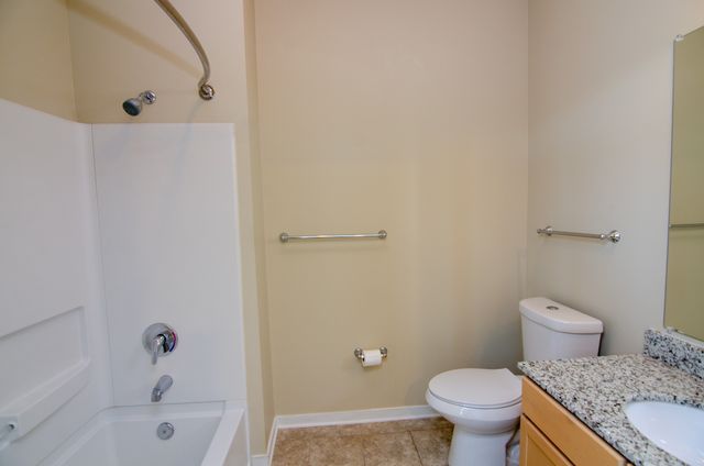 1118 Litton Ave Apt 216, Nashville, TN 37216