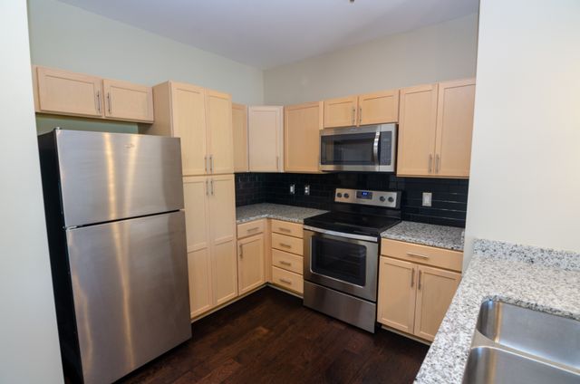 1118 Litton Ave Apt 216, Nashville, TN 37216