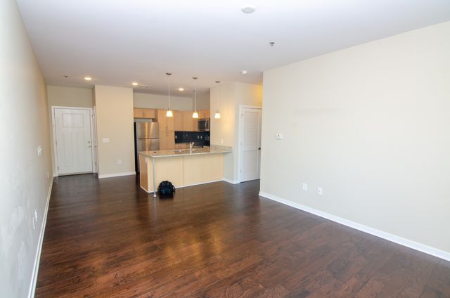 1118 Litton Ave Apt 216, Nashville, TN 37216