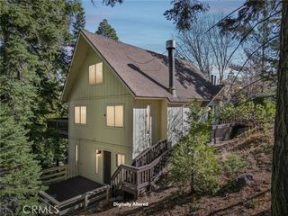195 Birchwood Drive, Lake Arrowhead, CA 92352
