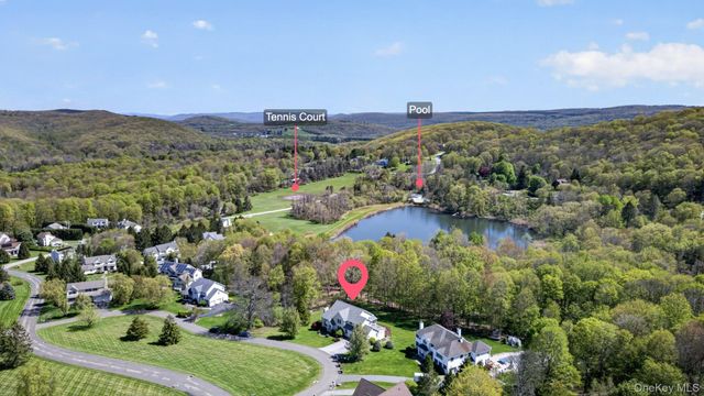 6 Martingale Way, Pawling, NY 12564