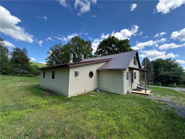 153 Brookins Road, North Norwich, NY 13464
