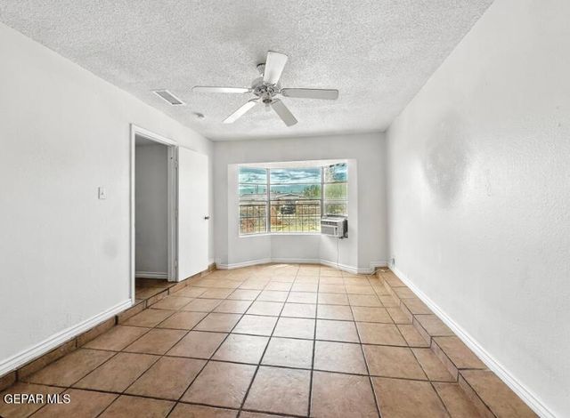 1604 JAMES CHISUM Drive, El Paso, TX 79936