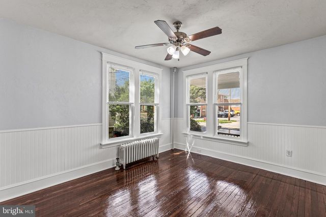 245 YORK ST, Hanover, PA 17331