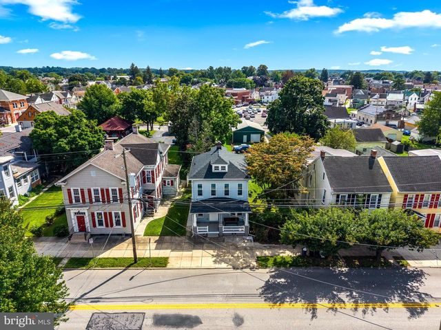 245 YORK ST, Hanover, PA 17331