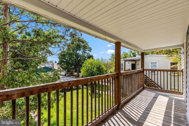 245 YORK ST, Hanover, PA 17331