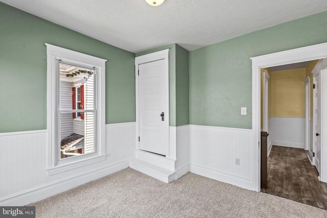 245 YORK ST, Hanover, PA 17331