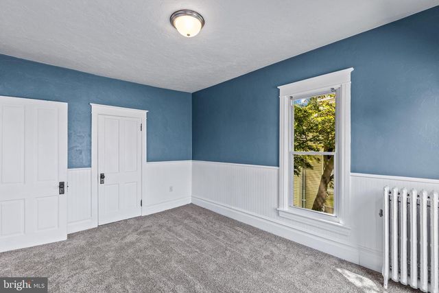 245 YORK ST, Hanover, PA 17331