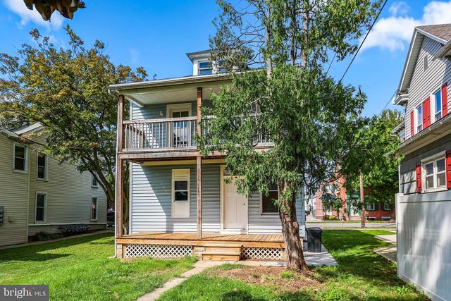 245 YORK ST, Hanover, PA 17331