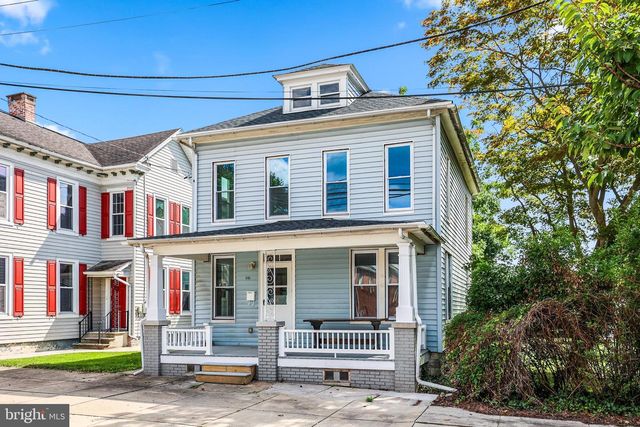 245 YORK ST, Hanover, PA 17331